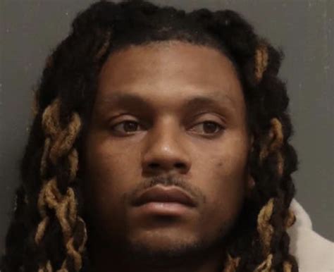 jags db chris claybrooks arrested for breaking his ex girlfriend s