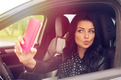 dangerous driving teens taking selfies while driving is a serious