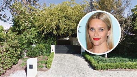 reese witherspoon pocket lists pacific palisades mansion exclusive
