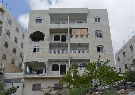 israel demolishes home  palestinian charged  killing