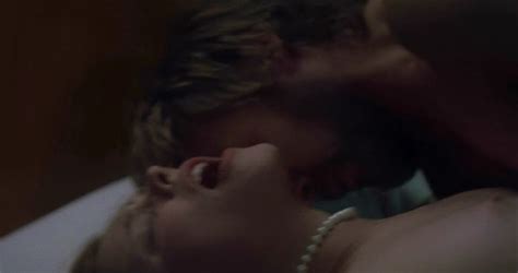 rachel mc adams topless in hot sex from the notebook