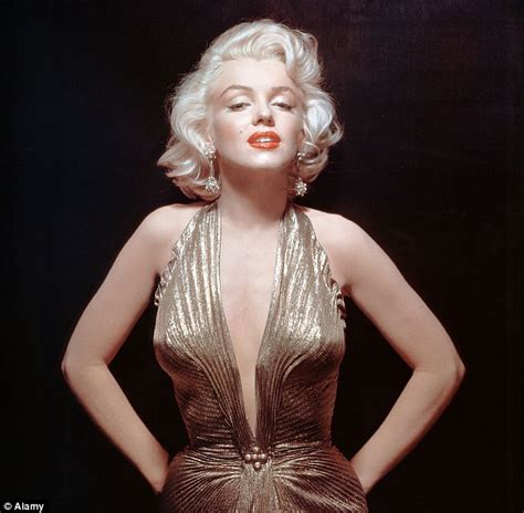 Marilyn Monroe S Crimson Lips Voted Most Iconic Beauty