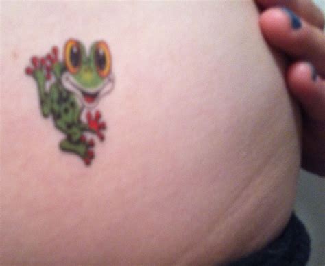 cute frog tattoo frog tattoos tattoos cool tats