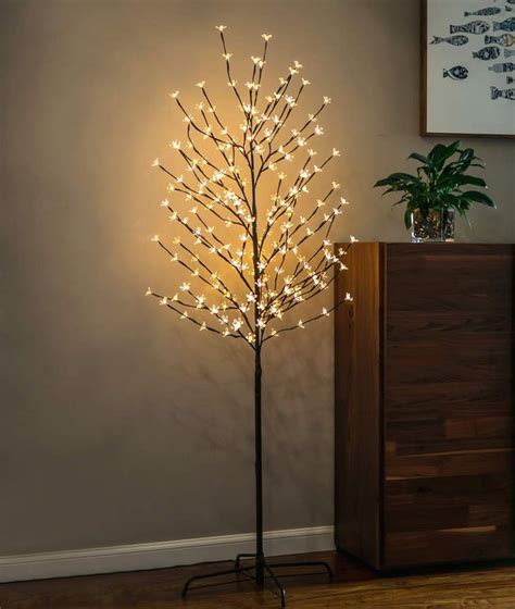 lighted trees  indoors  artificial trees  buying guide tree lamp hanging
