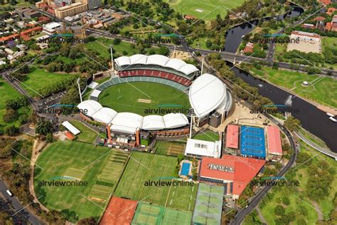 aerial photography adelaide oval  memorial drive tennis club