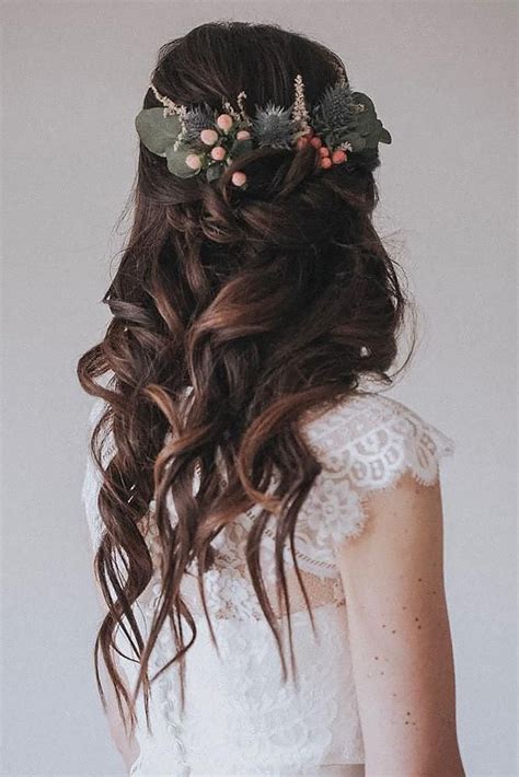 boho wedding hairstyles 2022 23 guide 40 looks and expert tips long