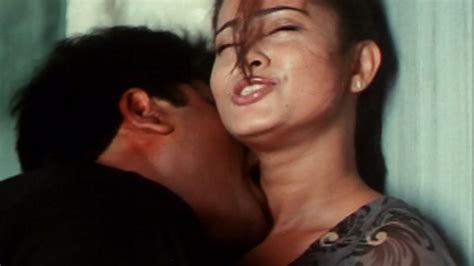ravibabu kisses actress sneha youtube