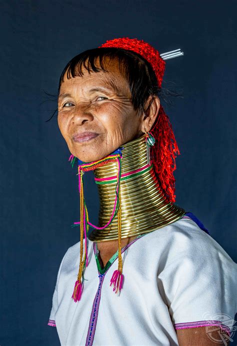 tribal women elongate  necks    years  age