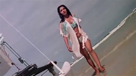 hot priyanka chopra sex scenes youtube