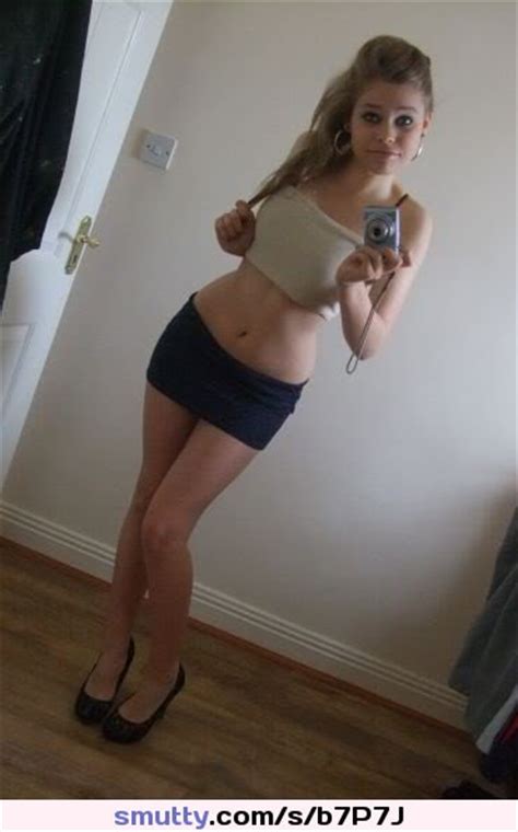 Amateur Teen Selfshot Selfpic Selfie Nn Tubetop Miniskirt