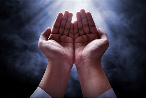 gambar berdoa hukum membalikkan telapak tangan ketika berdoa