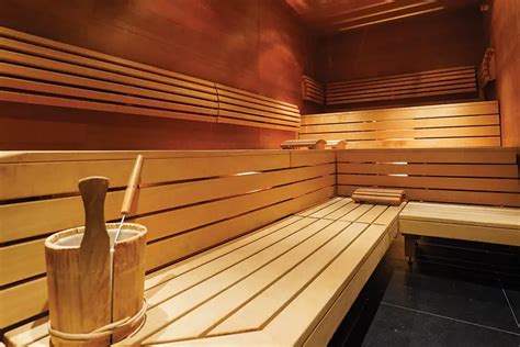Using A Sauna Before Or After A Workout Which Is Best Saunaverse