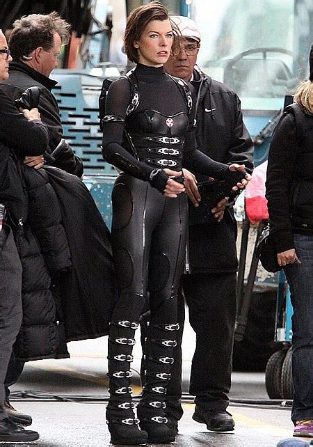 Milla Jovovich And Her Very Skintight Leather Catsuit On