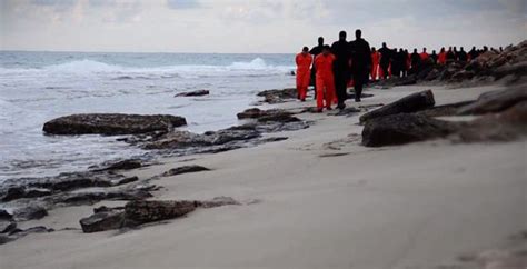 la rama libia del estado islámico decapita a 21 cristianos coptos