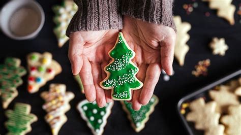7 tricks for healthier holiday cookies everyday health
