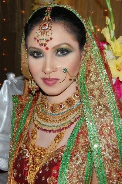Latest Indian Wedding Silk Saree Jewellery Wedding Hair