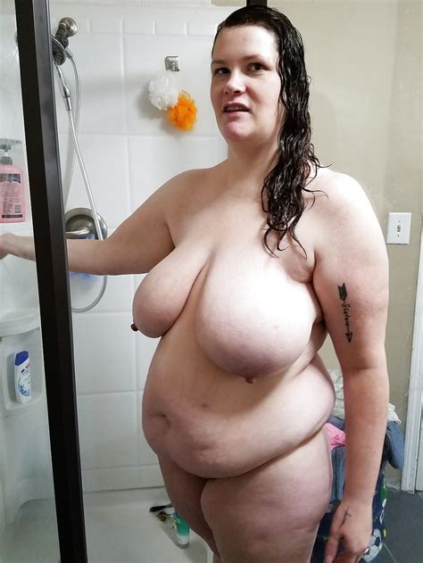 Bbw Wife Shower Pics 18 202 Immagini
