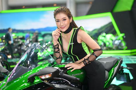 Are Sexy Pretties Returning To Motor Shows