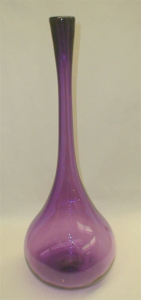 Tall Purple Art Glass Vase Signed And Dated 2000 18 5 Tall