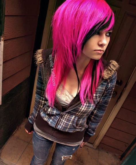this will be my hair 2morrow lol scene hair pink and black hair emo