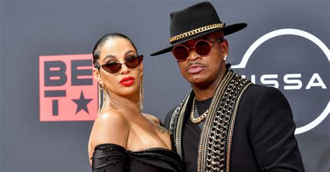 ne yo s wife crystal smith files for divorce says he fathered a