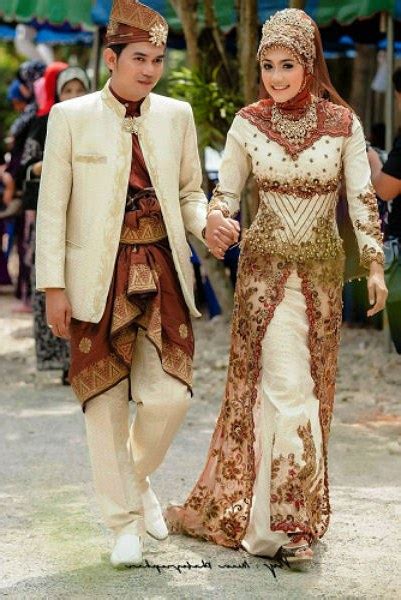 Inspirasi Gaun Pengantin Adat Jawa Muslim Tqd Jenis Pakaian Adat Jawa