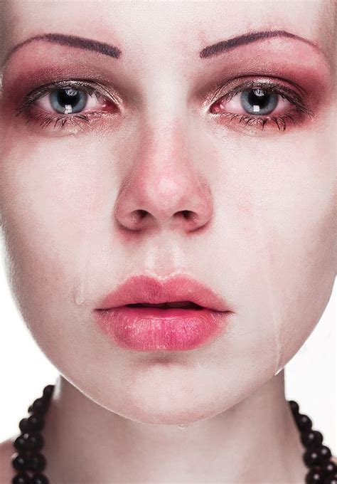 pin by eindproject mg6 on evelyne crying crying eyes face expressions