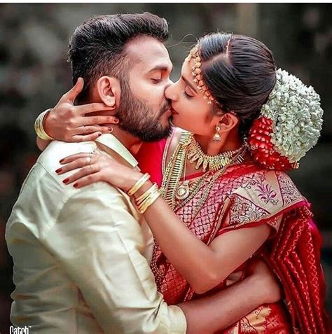 Indian Wedding Kiss Di 2020 Pose Perkawinan Fotografi