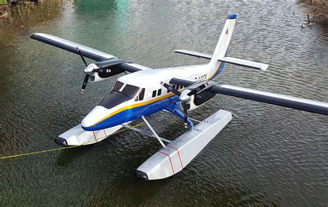 twin otter float plane  ready floated    flooded field