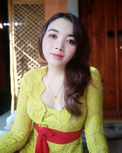 🌹 Pesona Cantik Gadis Bali 🌹 Di Instagram Cantik Ya Pemirsah 🌺😊 🌺