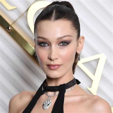 bella hadid returns to instagram after mental health break