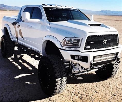 622 best ram s images on pinterest diesel trucks lifted trucks and dodge trucks