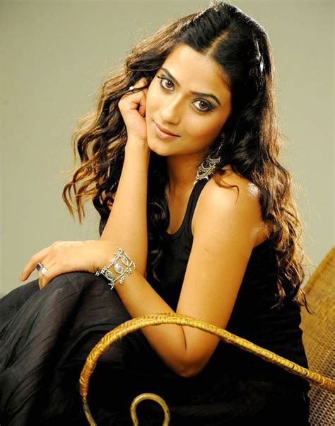 Aditi Sharma Latest Hot And Naughty Looks