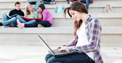 cellulari computer ed ipad gli sconti studenti  il   school