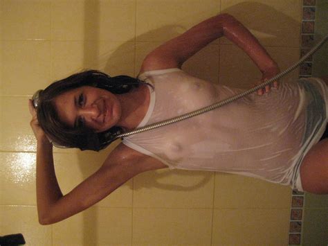 wet tshirt wet tshirt 25 in gallery wet t shirt picture 18 uploaded by damiam on