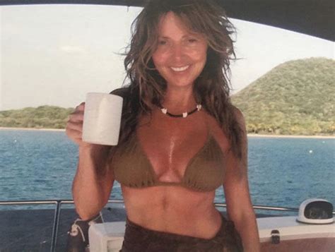 carol vorderman instagram countdown star in jaw dropping photo causes