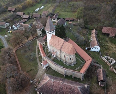 rezerva acum cazare la biserica fortificata din mesendorf romanian