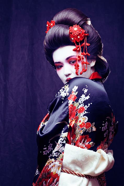 a brief history of kimono and obi