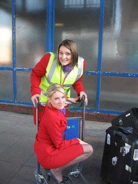 funny photos of look alike virgin atlantic stewardesses part 2 ~ world stewardess crews