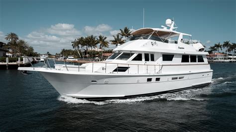 hatteras boats  sale  florida fl yacht brokerage
