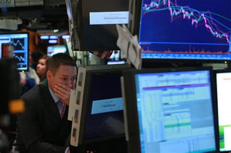 finance news global economic crash predicted to arrive in
