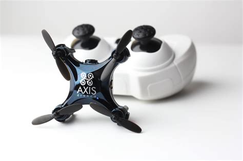 axis vidius drone  telecamera piu piccolo al mondo