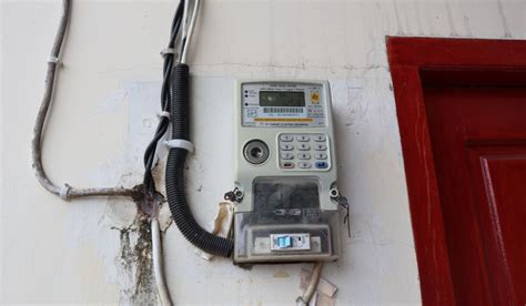 meteran listrik pengertian jenis  fungsi meteran listrik  rumah