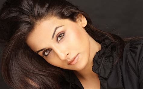 Download Wallpapers Vidya Balan 5k Actress Brunette Bollywood