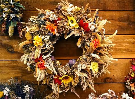 6 Ways To Display Dried Herbs In Your Fall Home Décor