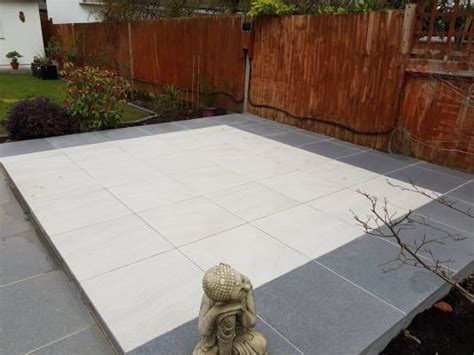 pack   wickescouk patio flooring porcelain flooring patio tiles