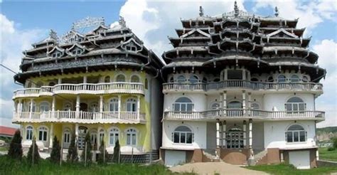 Pin En Rich Gypsy Houses In Romania And Moldova