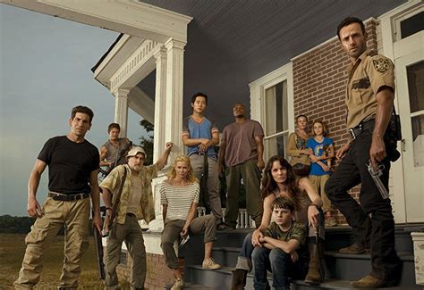 Season 2 The Walking Dead Amc Walking Dead Cast Walking Dead