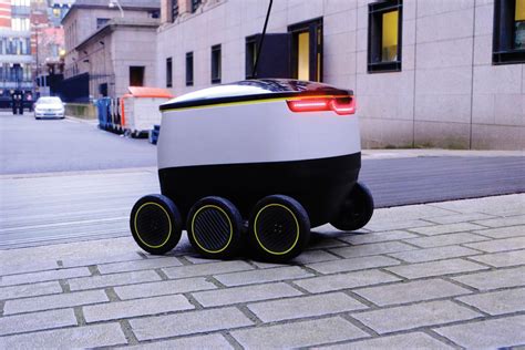 estonian delivery robots  transforming  world estonia