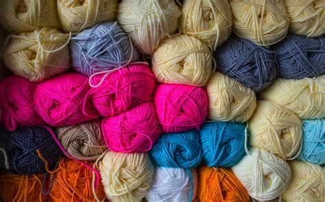 yarn  knitting weaving  crocheting